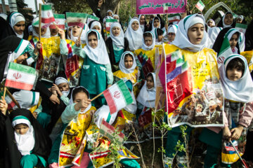 راهپیمایی سیزده آبان در گرگان