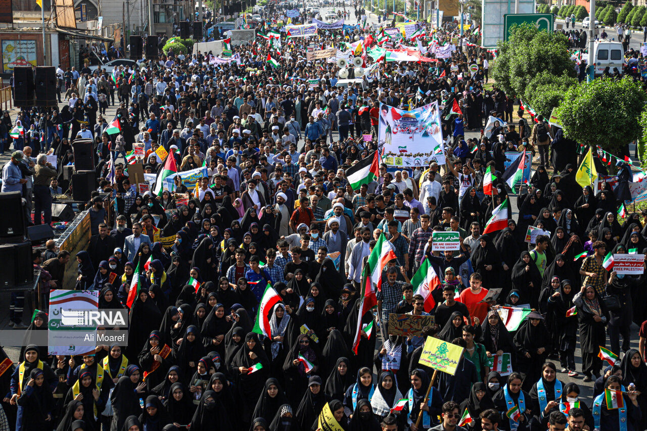 مردم اهواز در حمایت از مردم فلسطین تجمع کردند
