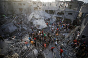 محاصره چند بیمارستان توسط تانک‌های اسرائیل/ پرتاب ۳۲ هزار تُن بمب به غزه + فیلم