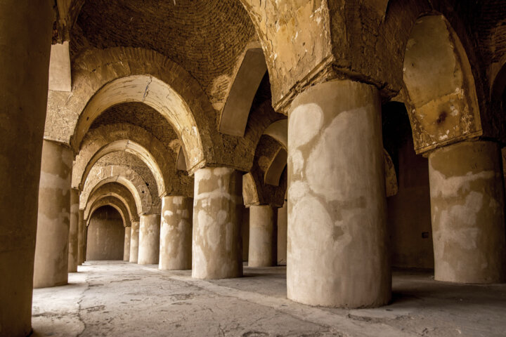 سنگ‌های پیش پای مسجد تاریخانه دامغان در مسیر ثبت جهانی