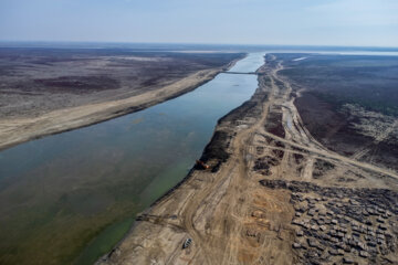 اتمام لایروبی کانال اصلی با عرض 400 متر و عمق 1.5 متر در قسمت جزیره آشوراده