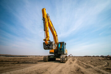 خروج ماشین آلات سنگین از سایت پس از پایان پروژه لایروبی