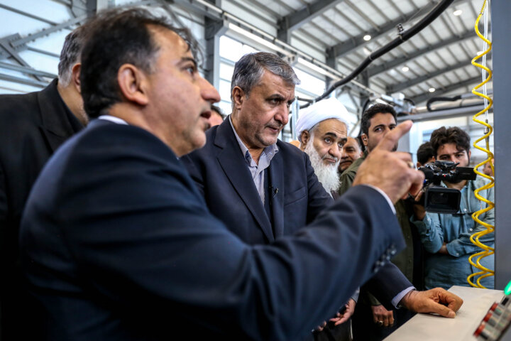 افتتاح سامانه پرتودهی شتاب دهنده الکترونی celv_8 در قزوین