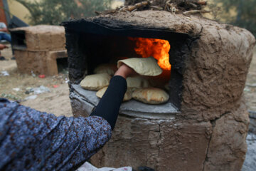 نظارت برتوزیع و مصرف آرد خانه‌پَز ۹۴۴ روستای فاقد نانوایی مازندران تشدید می شود