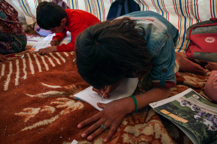 چالش های آموزش بادیه نشینان و بادیه نشینان در کشور