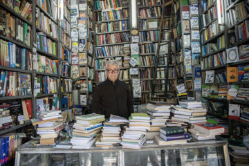 Les plus anciennes librairies de Téhéran, où se trouvent-elles ?