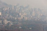 کیفیت هوای تهران ناسالم/ ۱۰ منطقه در وضعیت قرمز
