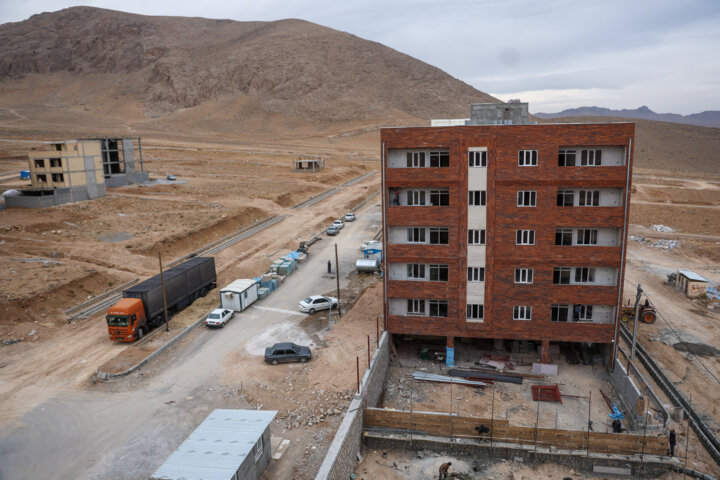 رؤیای خانهدار شدن روستاییان فارس؛ از وعده تا عمل