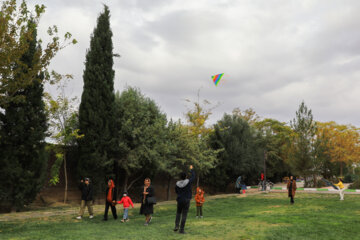 پرواز بادبادک ها در حمایت از کودکان فلسطین