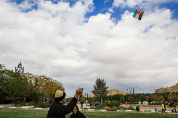 پرواز بادبادک ها در حمایت از کودکان فلسطین