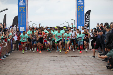 La competición de maratón en Kish 
