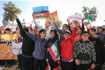 تجمع مردم در حمایت از کودکان مظلوم غزه - شیراز