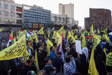 Masiva manifestación propalestina en Teherán

