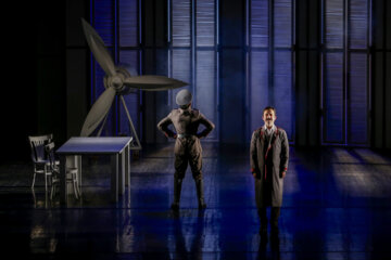 کنسرت نمایش کلنل