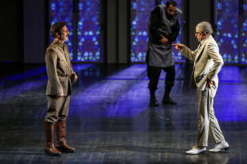 کنسرت نمایش کلنل