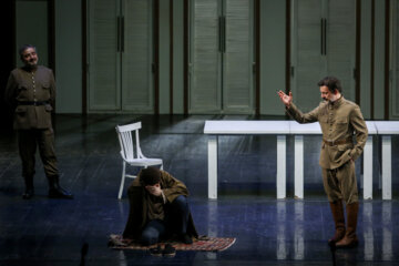 کنسرت نمایش کلنل