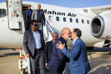 ورود «احمد وحیدی» وزیر کشور و «علی اکبر محرابیان» وزیر نیرو به اصفهان