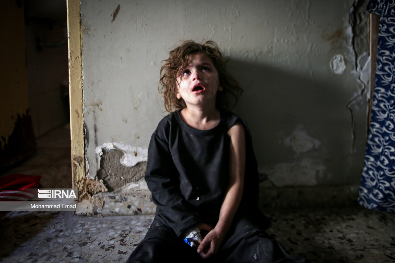 چراغ مراکز گردشگری قم به احترام کودکان غزه یک دقیقه خاموش شد