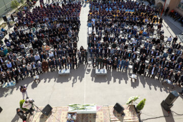 مراسم تشییع و بدرقه محمدعلی اسلامی ندوشن در یزد