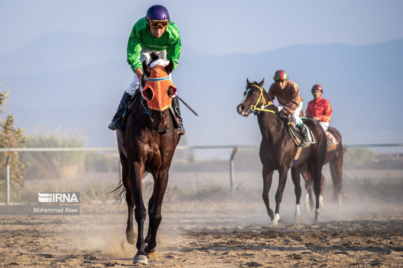 بزرگترین مجموعه اسبدوانی ایران در گنبد کاووس