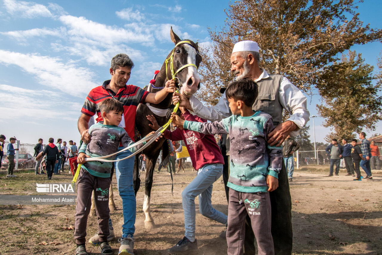 بزرگترین مجموعه اسبدوانی ایران در گنبد کاووس
