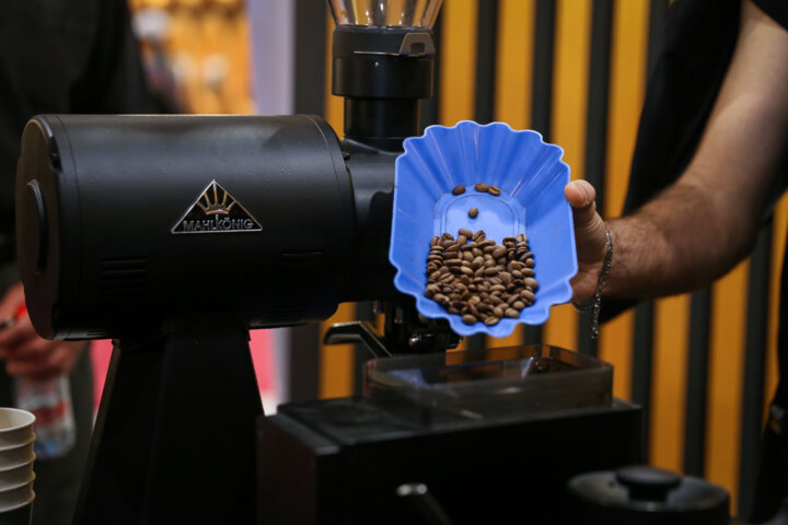 کافئین دوست است یا دشمن؟