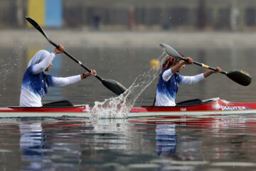 مسابقات قهرمانی کشور قایقرانی آب های آرام در دریاچه آزادی