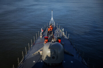 ناوشکن تمام ایرانی «دیلمان»