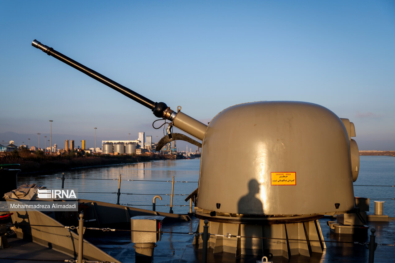 ناوشکن تمام ایرانی «دیلمان»