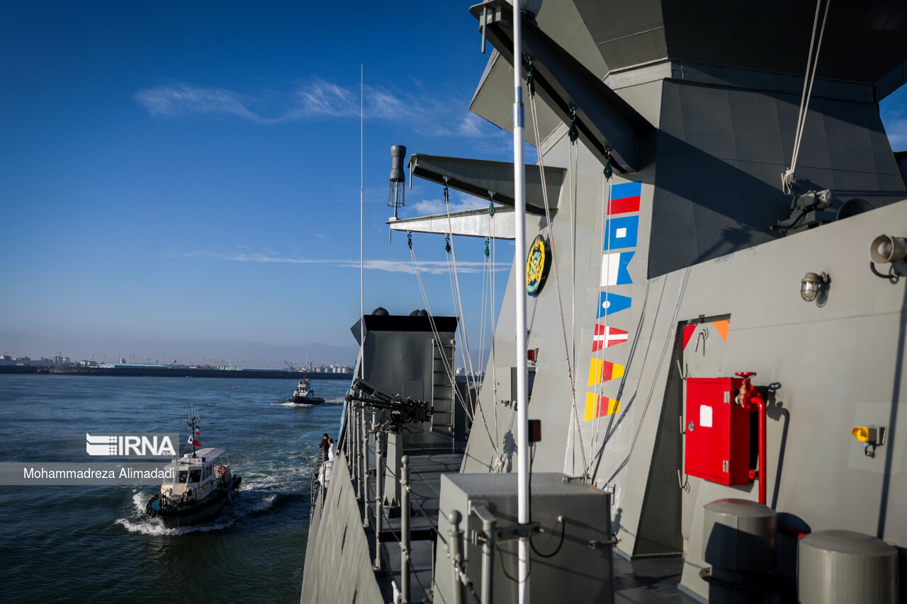 ناوشکن تمام ایرانی «دیلمان»