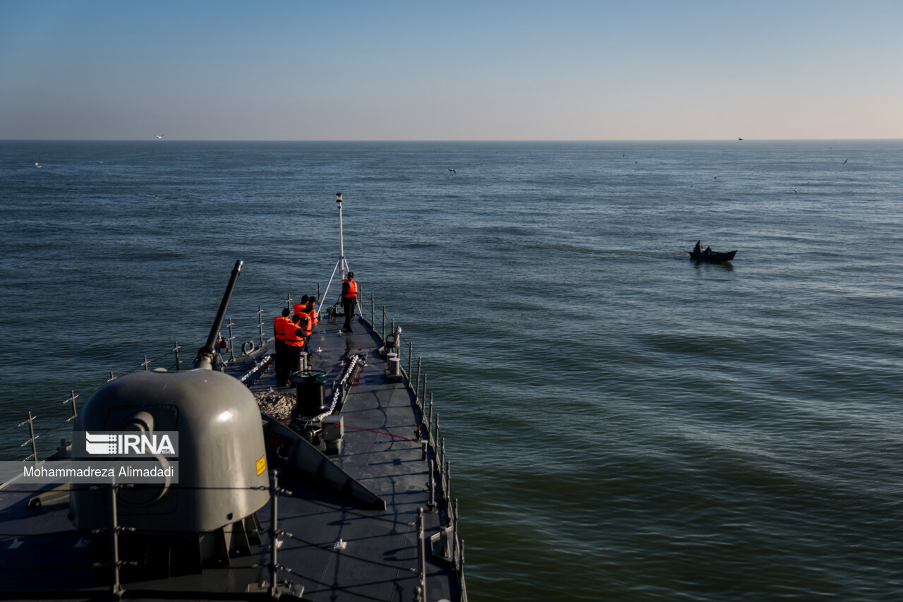 ناوشکن تمام ایرانی «دیلمان»