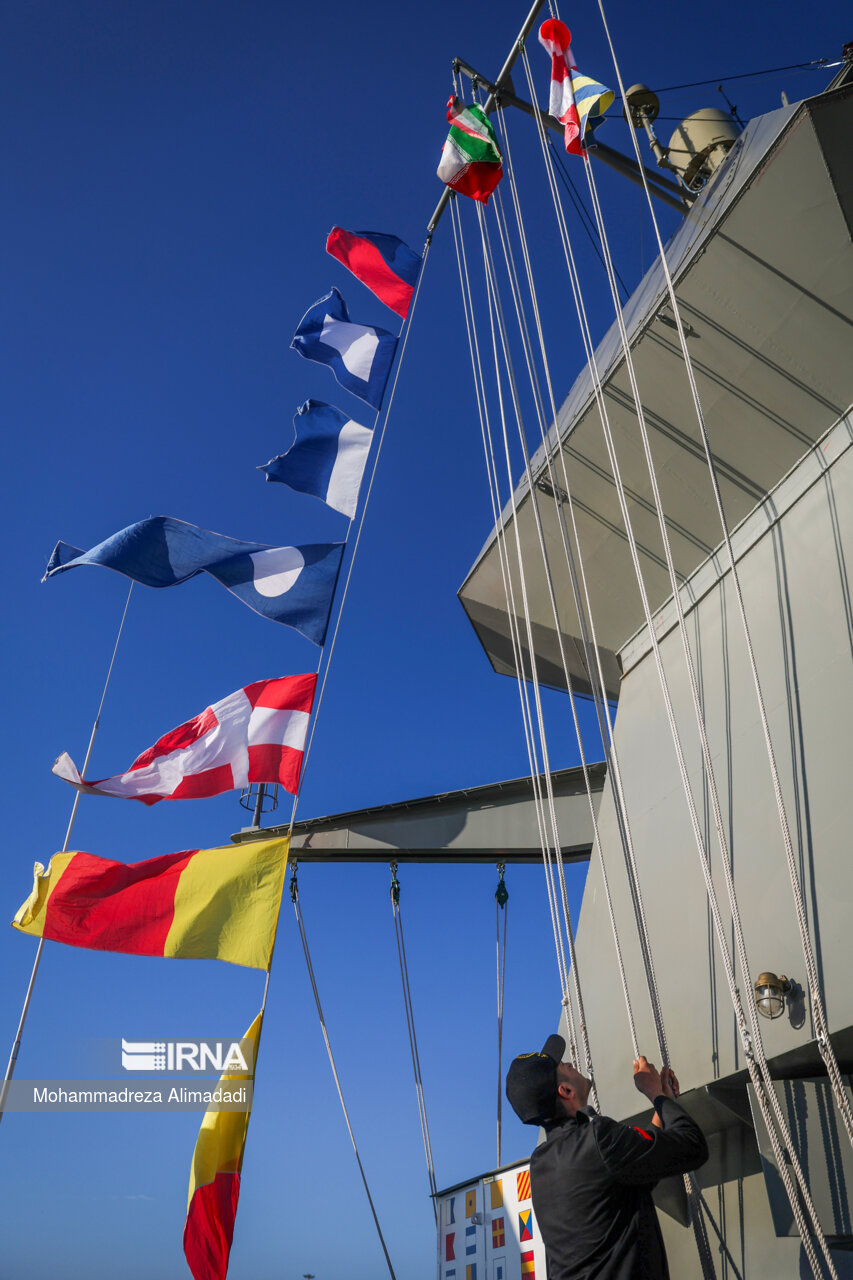 ناوشکن تمام ایرانی «دیلمان»