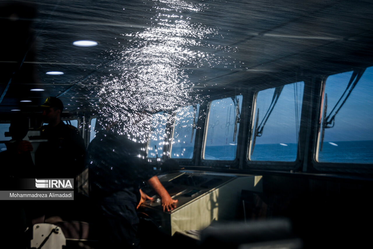 ناوشکن تمام ایرانی «دیلمان»