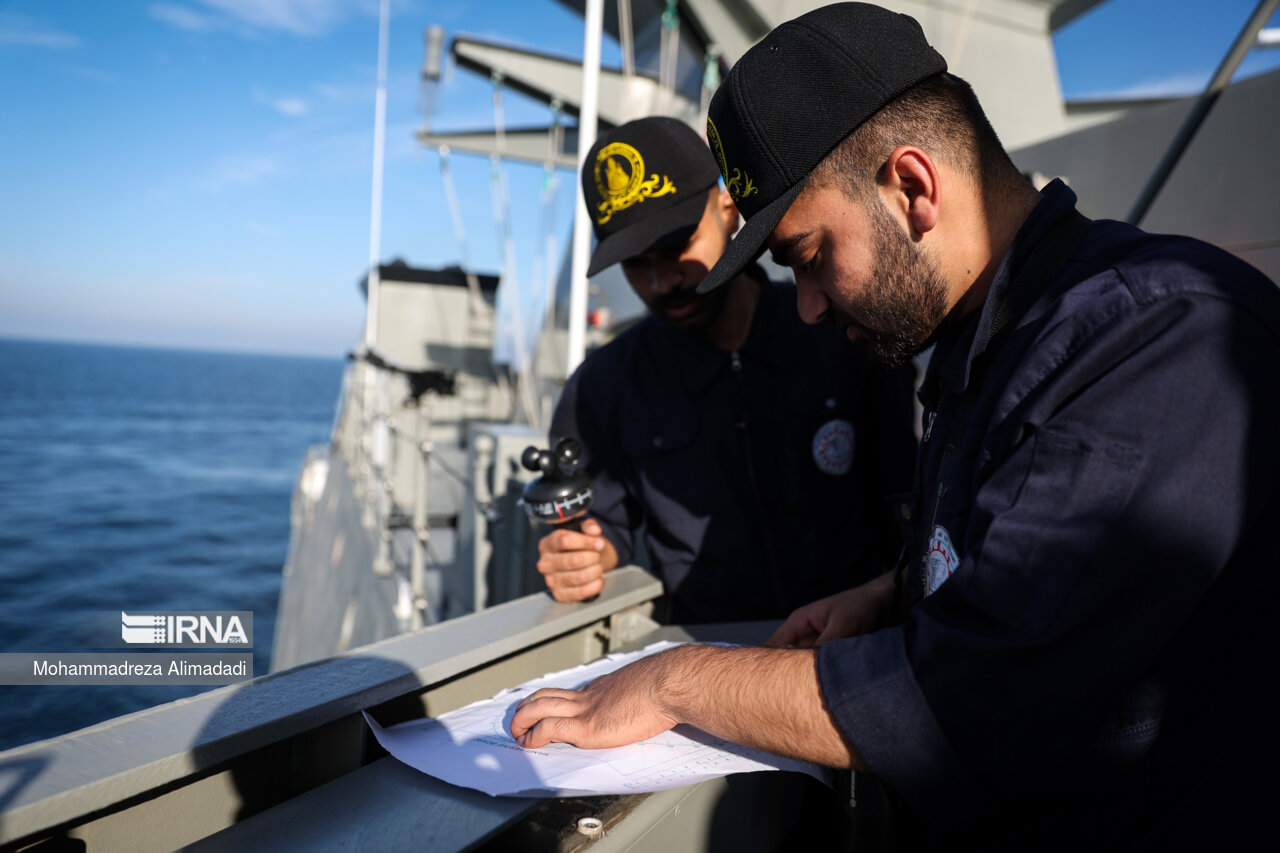 ناوشکن تمام ایرانی «دیلمان»