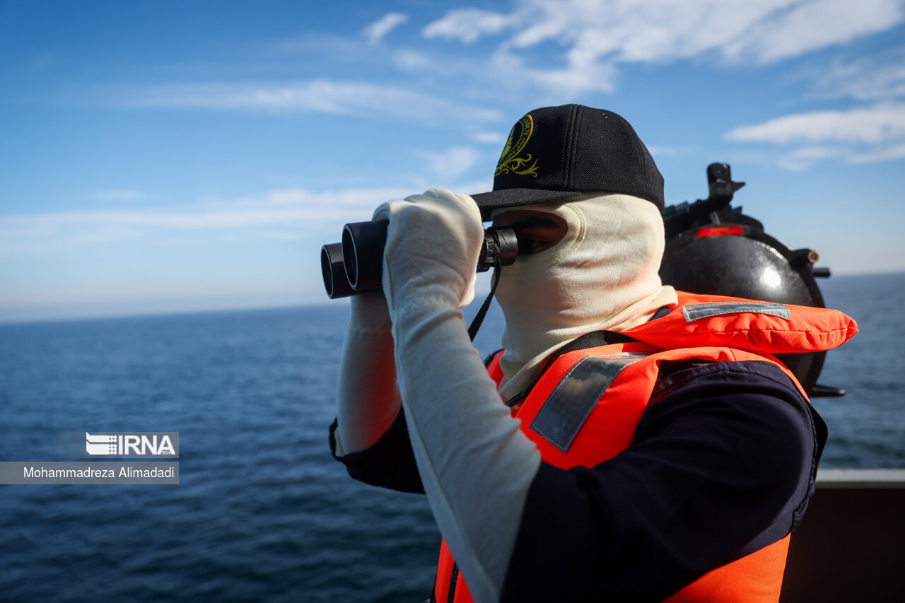 ناوشکن تمام ایرانی «دیلمان»