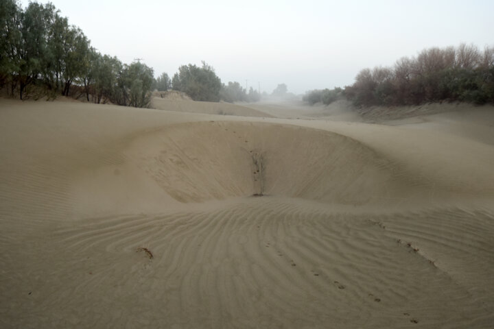 مه در گذر از سیستان