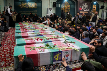 تشییع پیکر شهیدای مدافع حرم در مشهد
