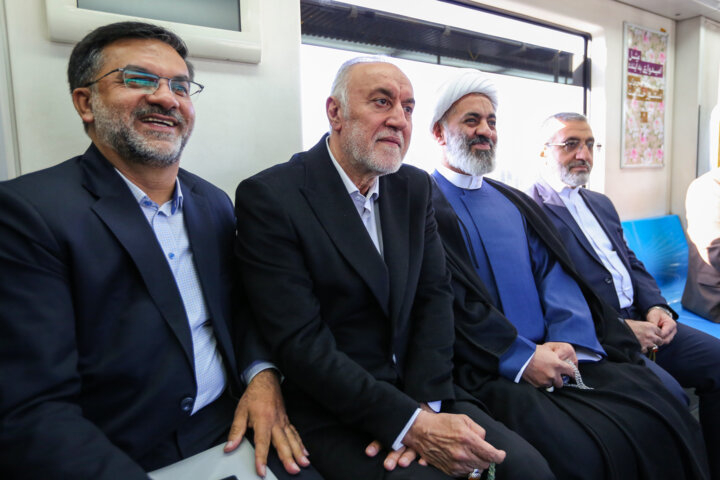 استاندار تهران : مترو پرند روزانه ۱۳ تا ۱۵ هزار نفر قابلیت جابجایی دارد