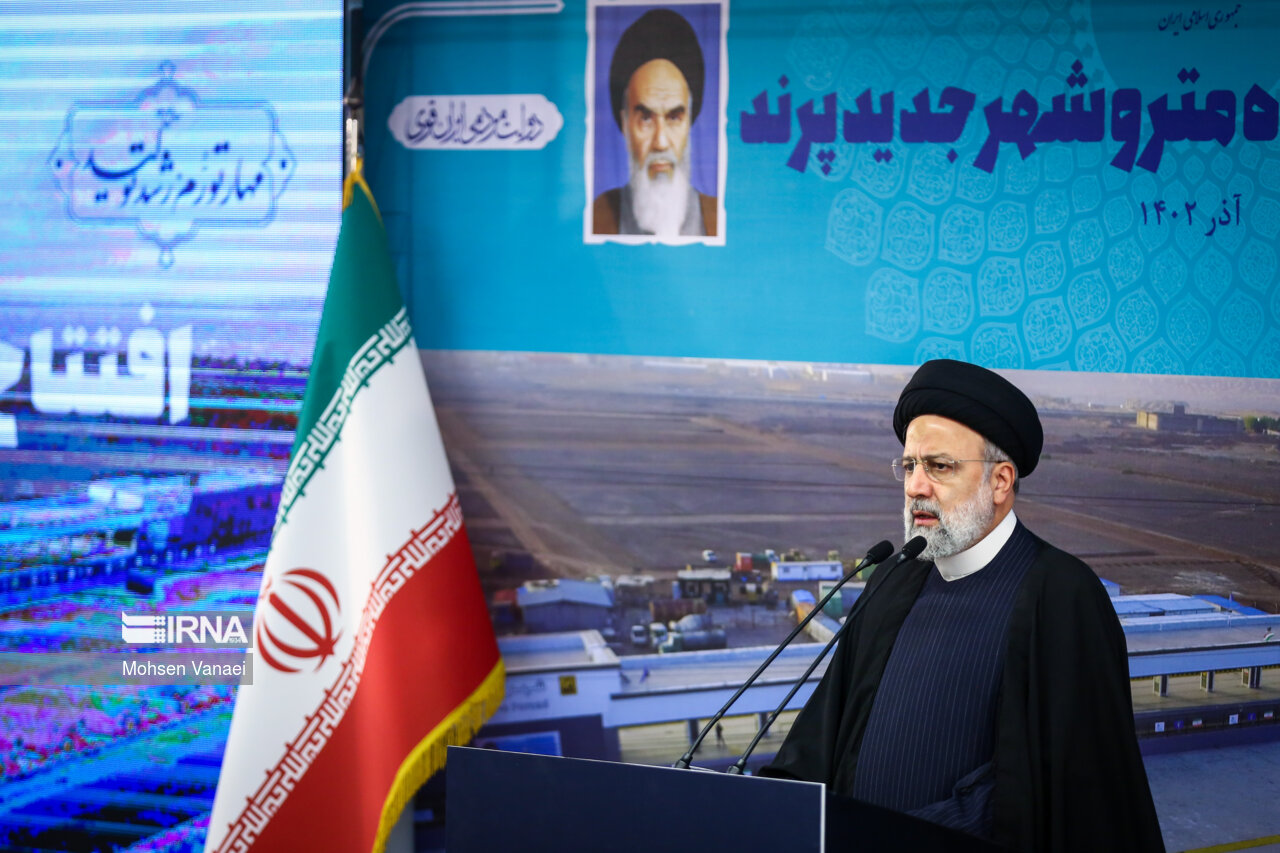 رئیسی: دشمن نمی‌تواند قطار پیشرفت ایران را متوقف کند
