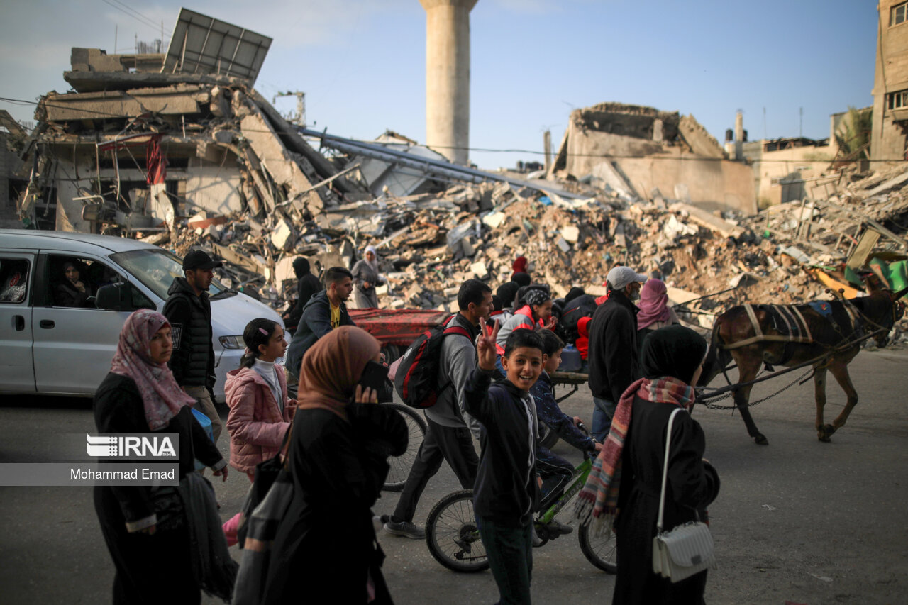 رسانه‌های صهیونیستی: مردم غزه بازسازی منازل خود را آغاز کردند