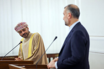 «سید بدر البوسعیدی » وزیر خارجه عمان در نشست خبری مشترک با  «حسین امیرعبداللهیان»
