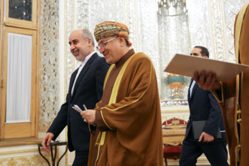 در حاشیه دیدار وزرای خارجه عمان و ایران
