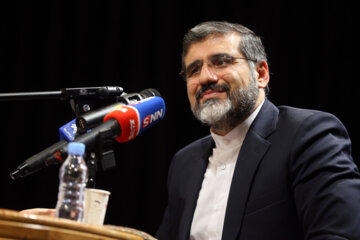 سخنرانی «محمدمهدی اسماعیلی» وزیر فرهنگ و ارشاد اسلامی در نشست با دانشجویان دانشگاه صدا و سیما