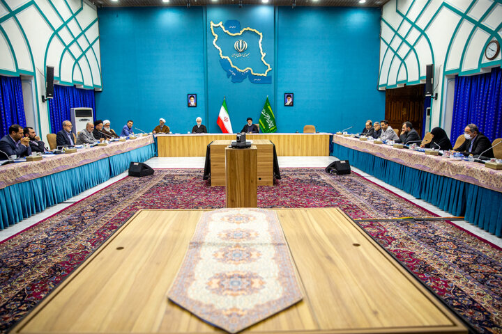 جلسه شورای عالی انقلاب فرهنگی