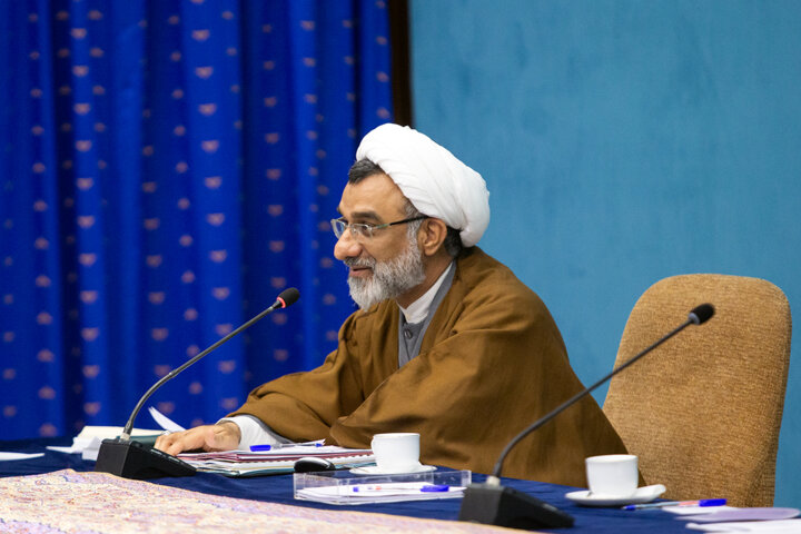 جلسه شورای عالی انقلاب فرهنگی