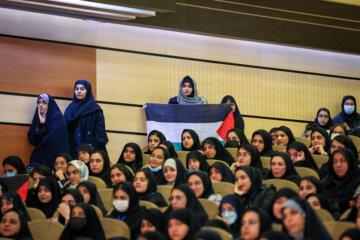 مراسم روز دانشجو با حضور رئیس جمهور در دانشگاه شهید بهشتی گرامیداشت ۱۶ آذر روز دانشجو باحضور رییس جمهور در دانشگاه شهید بهشتی