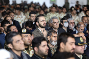 استقبال از پیکر شهدای گمنام در شیراز