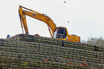 بحران زباله در جنگل های سراوان