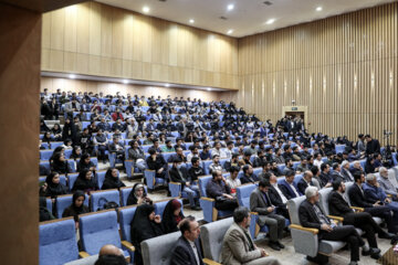 حضور وزیر اقتصاد و دارایی در دانشگاه فردوسی مشهد