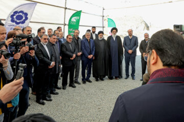 تاکید رئیس‌جمهور بر تکمیل آزادراه تهران- کرج/نام سازندگان ایرانی این طرح ماندگار می‌ماند